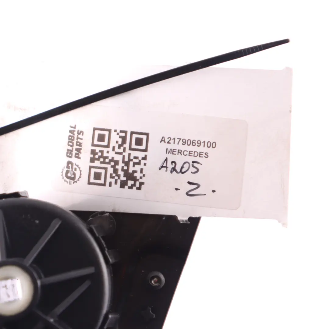 Motore Mercedes A205 Azionamento motore blocco anteriore capote cabriolet per con numero di parte A2179069100 Motore Mercedes A205 Azionamento motore blocco anteriore capote cabriolet - SKU A2179069100 - Numero di parte A2179069100