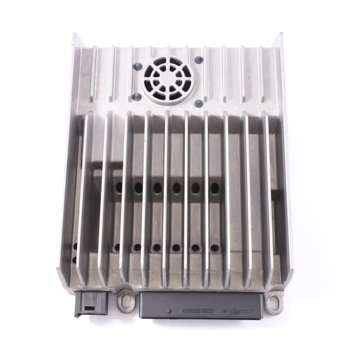 Mercedes W176 W205 W212 Wzmacniacz Audio Harman/Becker A2189001408