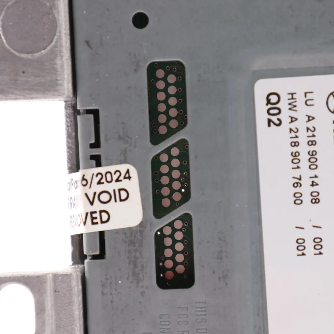 Sound Amplifier Mercedes W176 W205 W212 Module Unit Harman/Becker to with Part number A2189001408 Sound Amplifier Mercedes W176 W205 W212 Module Unit Harman/Becker - SKU A2189001408 - Part number A2189001408