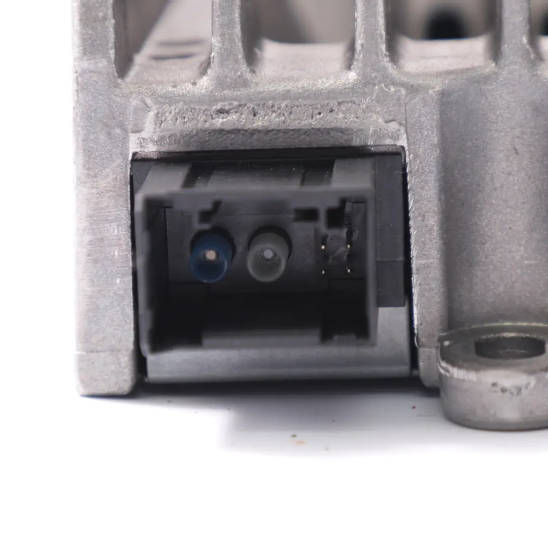 Sound-Verstärker Mercedes W176 W205 W212 Moduleinheit Harman/Becker für mit Teilenummer A2189001408 Sound-Verstärker Mercedes W176 W205 W212 Moduleinheit Harman/Becker - SKU A2189001408 - Teilenummer A2189001408