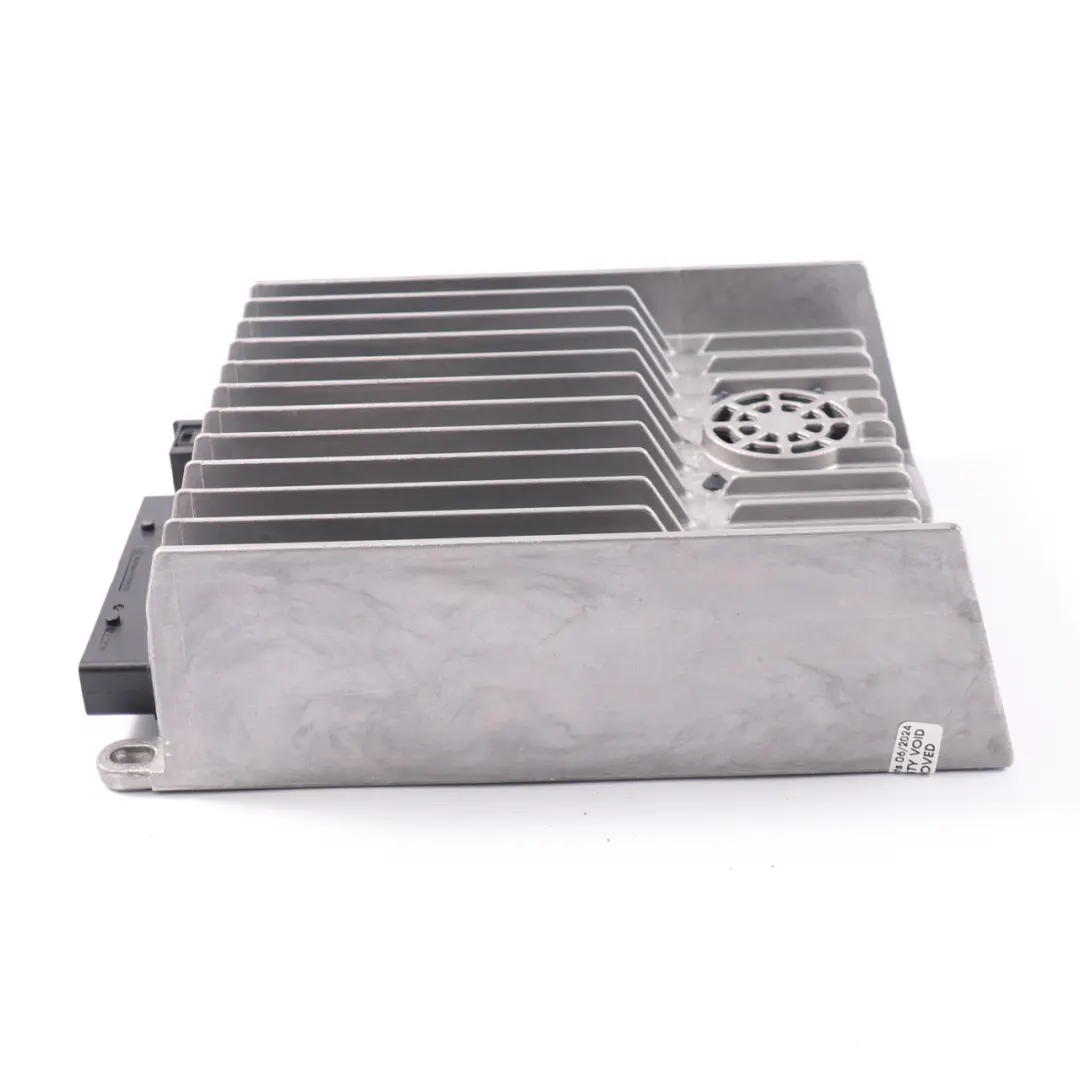 Wzmacniacz Audio Harman/Becker do Mercedes W176 W205 W212 o numerze A2189001408 Mercedes W176 W205 W212 Wzmacniacz Audio Harman/Becker - SKU A2189001408 - Numer Części A2189001408