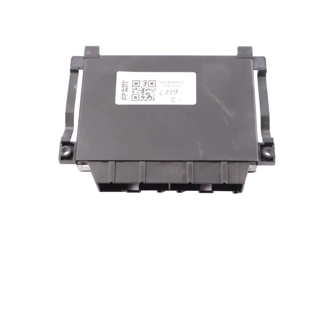 Moduł Sterownik Parkowania PDC do Mercedes C219 o numerze A2195450332 Mercedes C219 Moduł Sterownik Parkowania PDC - SKU A2195450332 - Numer Części A2195450332