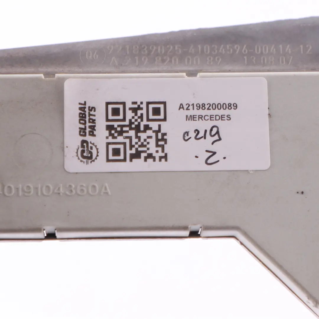  Antenna Amplifier Mercedes CLS C219 Pillar C Left N/S Aerial Module - SKU A2198200089 - Part number A2198200089