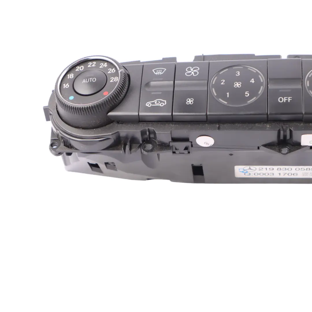 Calentador Clima A/C Unidad De Control Interruptores para Mercedes C219 con número de pieza A2198300585 Mercedes C219 Calentador Clima A/C Unidad De Control Interruptores - SKU A2198300585 - Número de pieza A2198300585