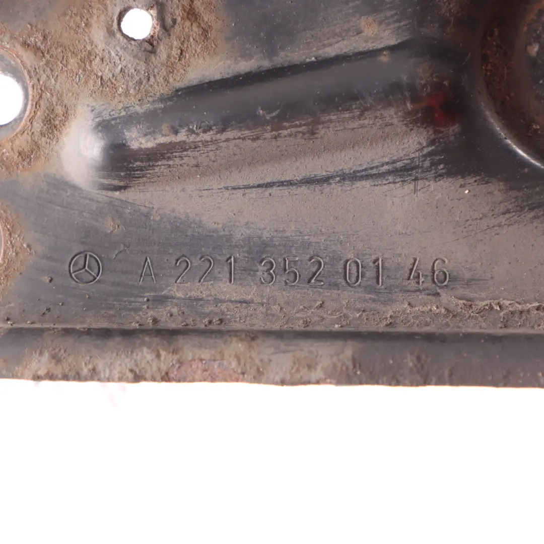 Axle Subframe Mount Plate Bracket Right O/S to Mercedes W221 Rear with Part number A2213520146 Mercedes W221 Rear Axle Subframe Mount Plate Bracket Right O/S - SKU A2213520146 - Part number A2213520146