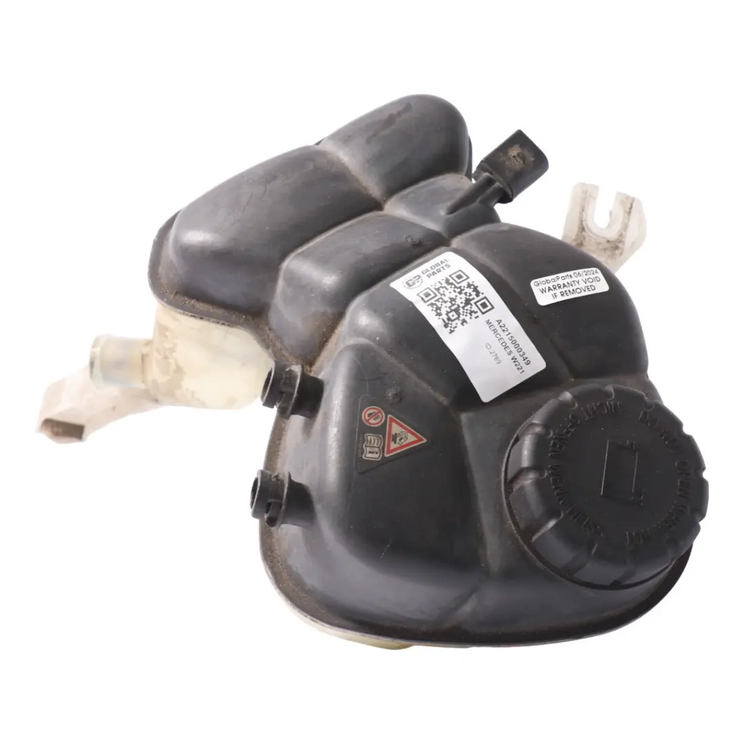 Réservoir d'expansion du liquide de refroidissement pour Mercedes W221 à propos du numéro de pièce A2215000349 Mercedes W221 Réservoir d'expansion du liquide de refroidissement - SKU A2215000349 - Numéro de pièce A2215000349
