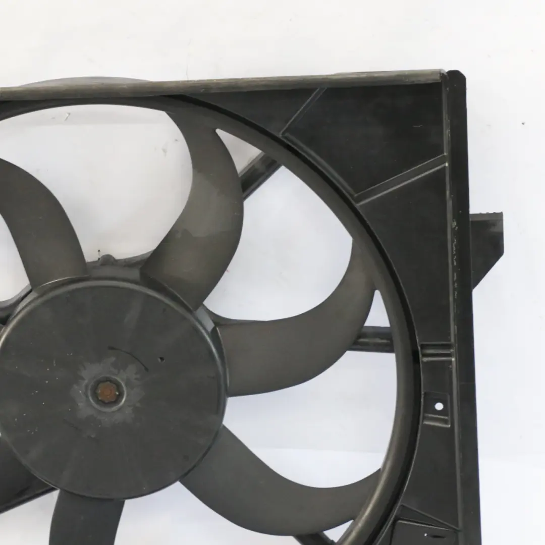Mercedes W221 OM642 Radiator Cooling Engine Radiator Fan Shroud A2215000493 - SKU A2215000793 - Part number A2215000793