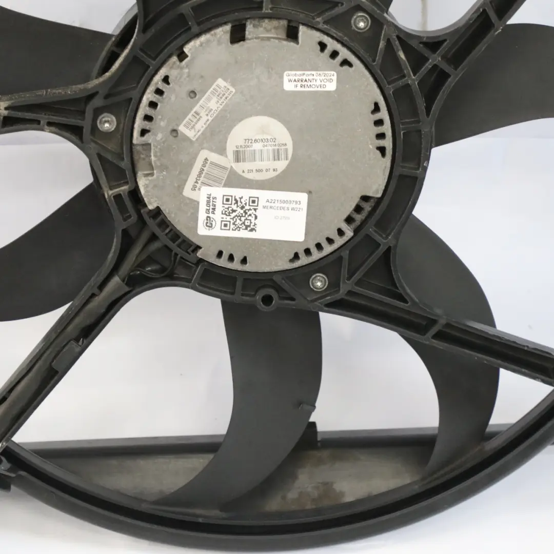 Mercedes W221 OM642 Radiator Cooling Engine Radiator Fan Shroud A2215000493 - SKU A2215000793 - Part number A2215000793