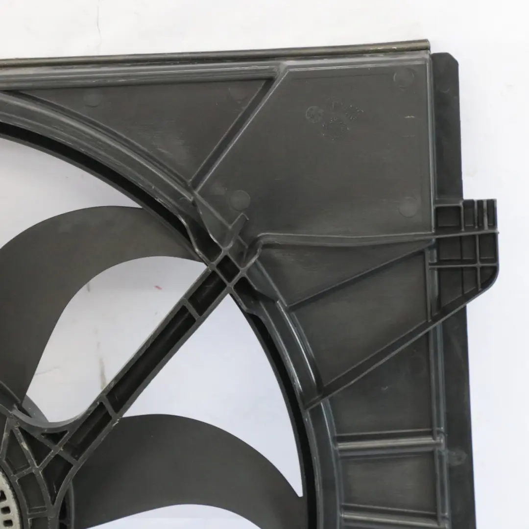Mercedes W221 OM642 Radiator Cooling Engine Radiator Fan Shroud A2215000493 - SKU A2215000793 - Part number A2215000793