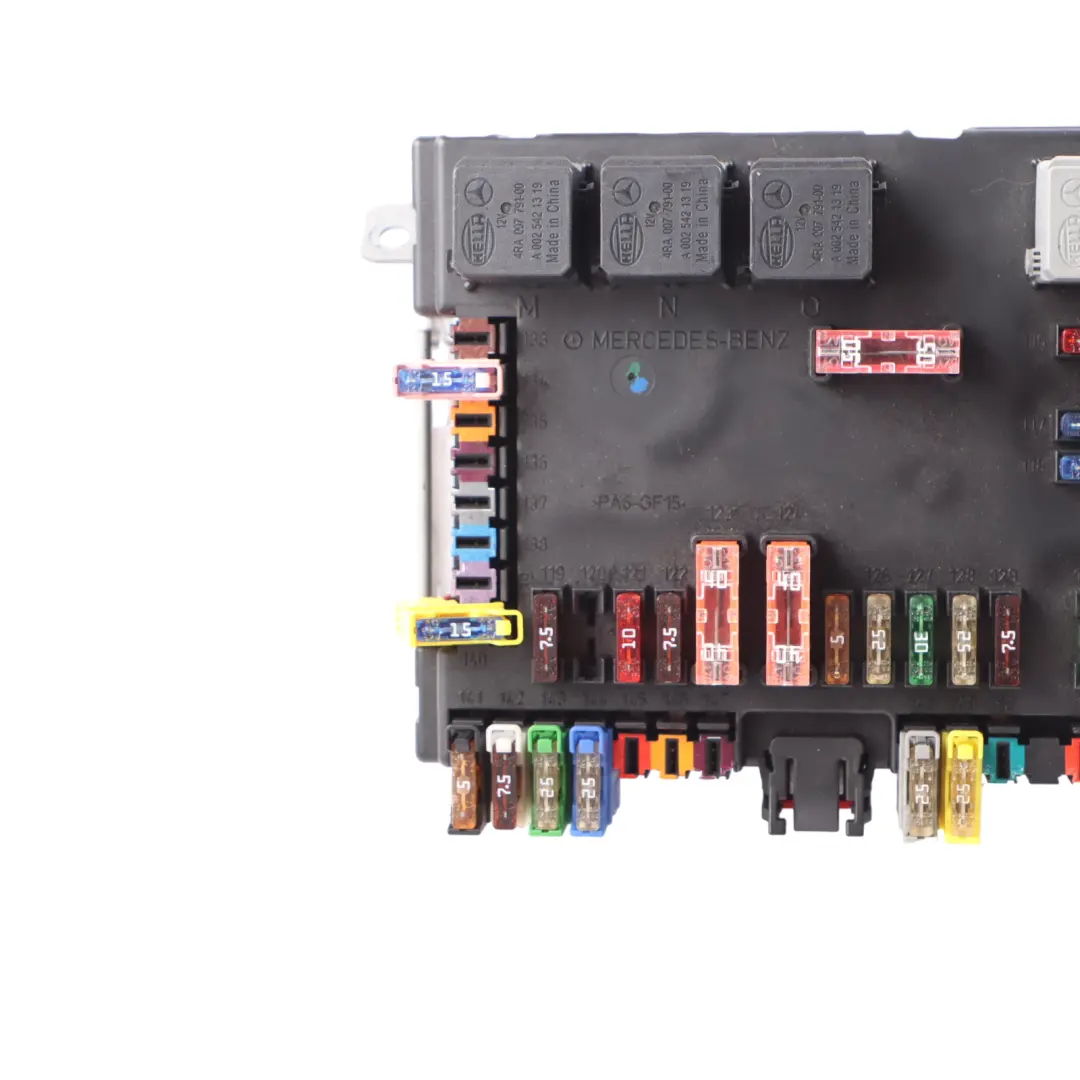 Fuse Box Control Unit SAM Module Relay to Mercedes W221 with Part number A2215405950 Mercedes W221 Fuse Box Control Unit SAM Module Relay - SKU A2215405950 - Part number A2215405950
