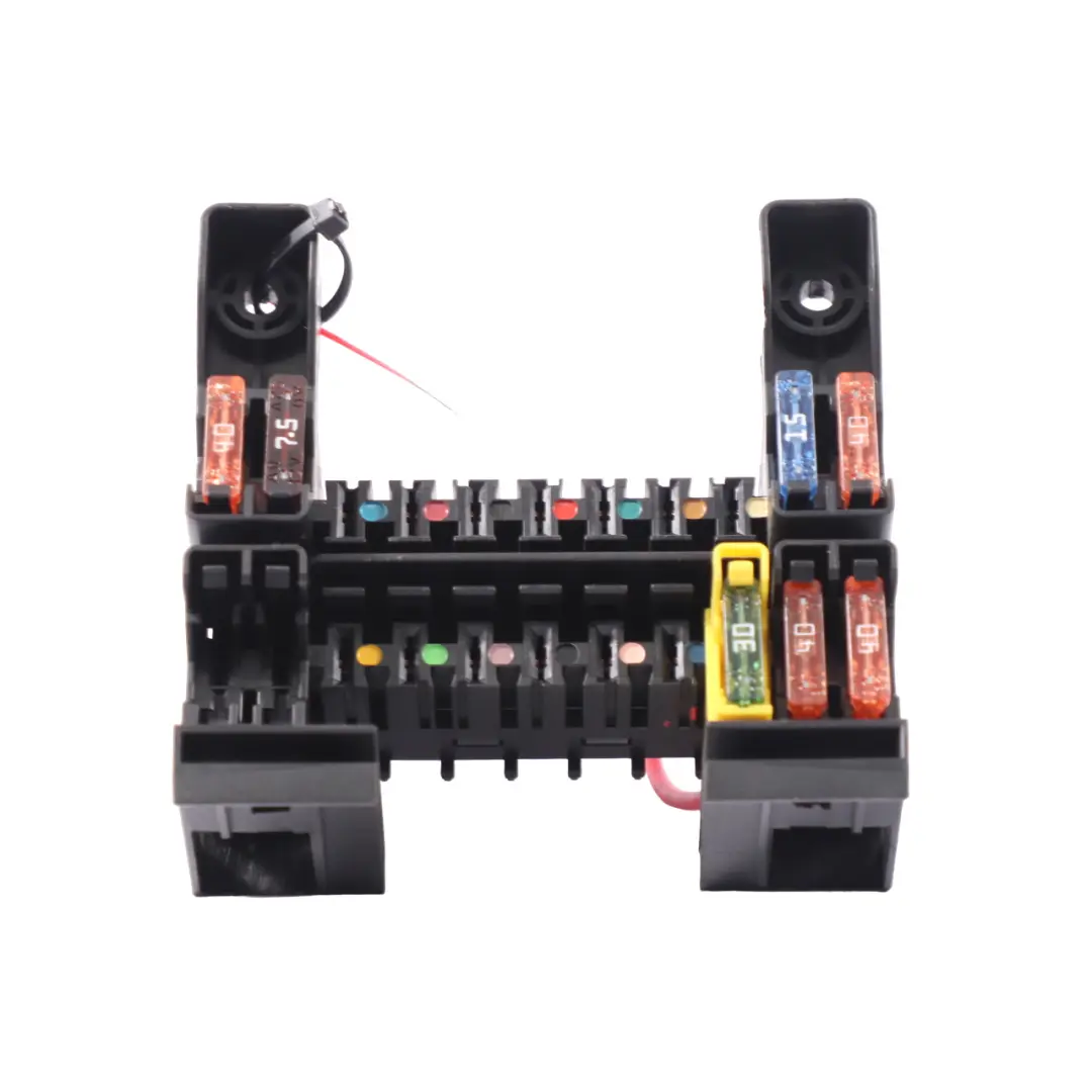 Mercedes W221 Caja Fusibles Salpicadero Módulo Delantero Izquierdo - SKU A2215450601 - Número de pieza A2215450601