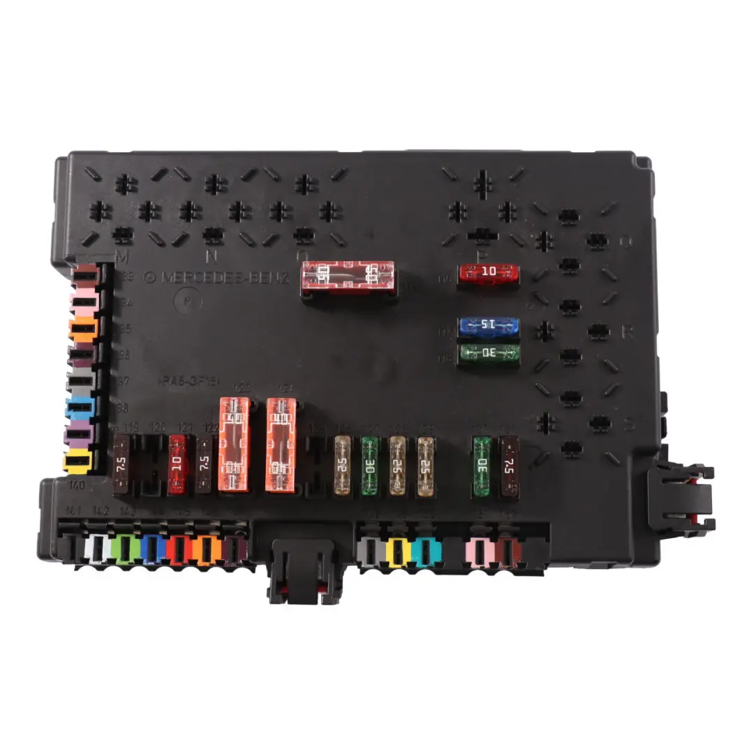 Caja de fusibles Unidad de control SAM Módulo Relé para Mercedes W221 con número de pieza A2215450801 Mercedes W221 Caja de fusibles Unidad de control SAM Módulo Relé - SKU A2215450801-1 - Número de pieza A2215450801