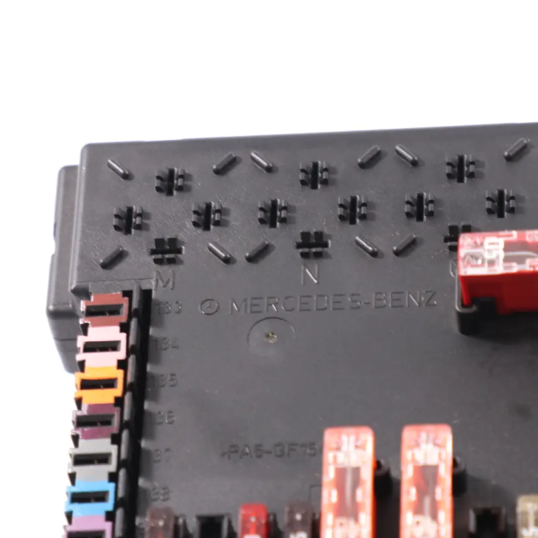 Caja de fusibles Unidad de control SAM Módulo Relé para Mercedes W221 con número de pieza A2215450801 Mercedes W221 Caja de fusibles Unidad de control SAM Módulo Relé - SKU A2215450801-1 - Número de pieza A2215450801