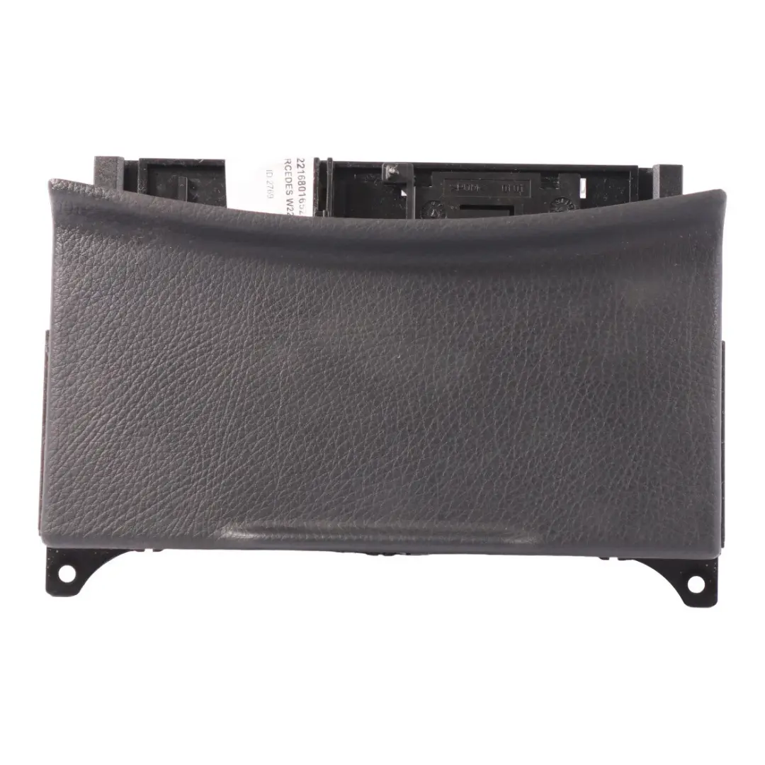 Embellecedor cenicero consola central Mercedes W221 Toma 12V para con número de pieza A2216801652 Embellecedor cenicero consola central Mercedes W221 Toma 12V - SKU A2216801652 - Número de pieza A2216801652