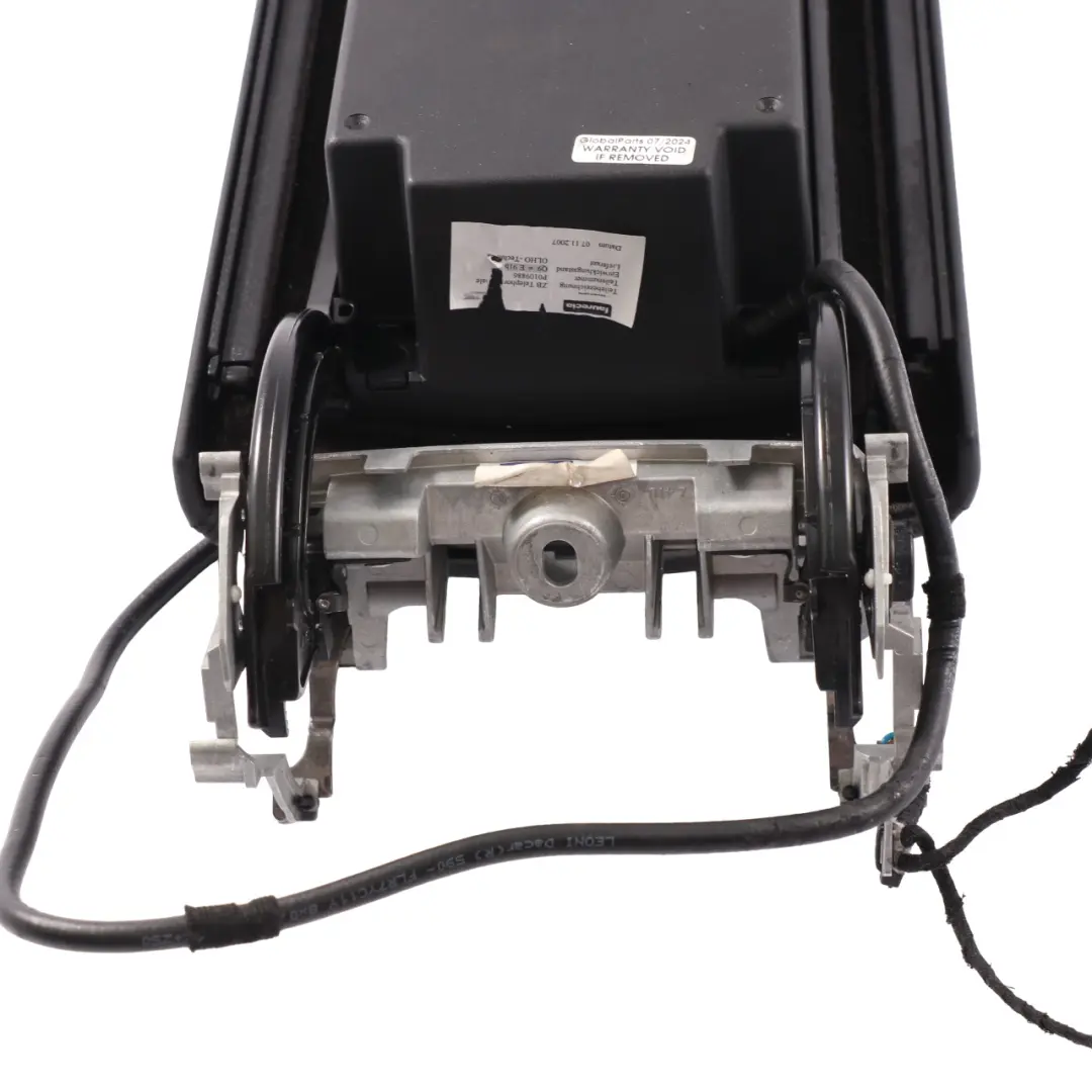 Mercedes W221 Rangement l'accoudoir console Garniture cuir noir - SKU A2216802139 - Numéro de pièce A2216802139
