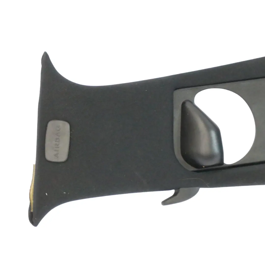 Embellecedor Pilar B Interior Izquierdo Panel Negro para Mercedes W221 con número de pieza A2216900325 Mercedes W221 Embellecedor Pilar B Interior Izquierdo Panel Negro - SKU A2216900325 - Número de pieza A2216900325