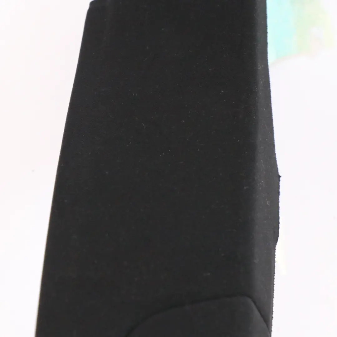 Pilar C Trasero Cubierta Panel Izquierdo Negro para Mercedes W221 con número de pieza A2216900725 Mercedes W221 Pilar C Trasero Cubierta Panel Izquierdo Negro - SKU A2216900725 - Número de pieza A2216900725