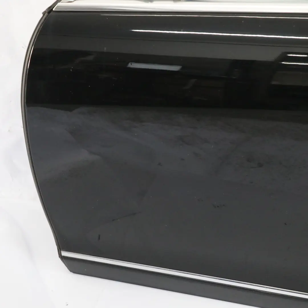 Puerta Delantera Izquierda Negro Pintado Cubre Puerta Clase S para Mercedes W221 con número de pieza A2217200105 Mercedes W221 Puerta Delantera Izquierda Negro Pintado Cubre Puerta Clase S - SKU A2217200105-BLK - Número de pieza A2217200105