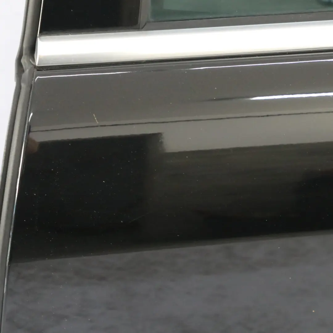 Mercedes W221 Puerta Larga Trasera Izquierda Cubrepuertas Pintado Negro - SKU A2217300505-BLK - Número de pieza A2217300505