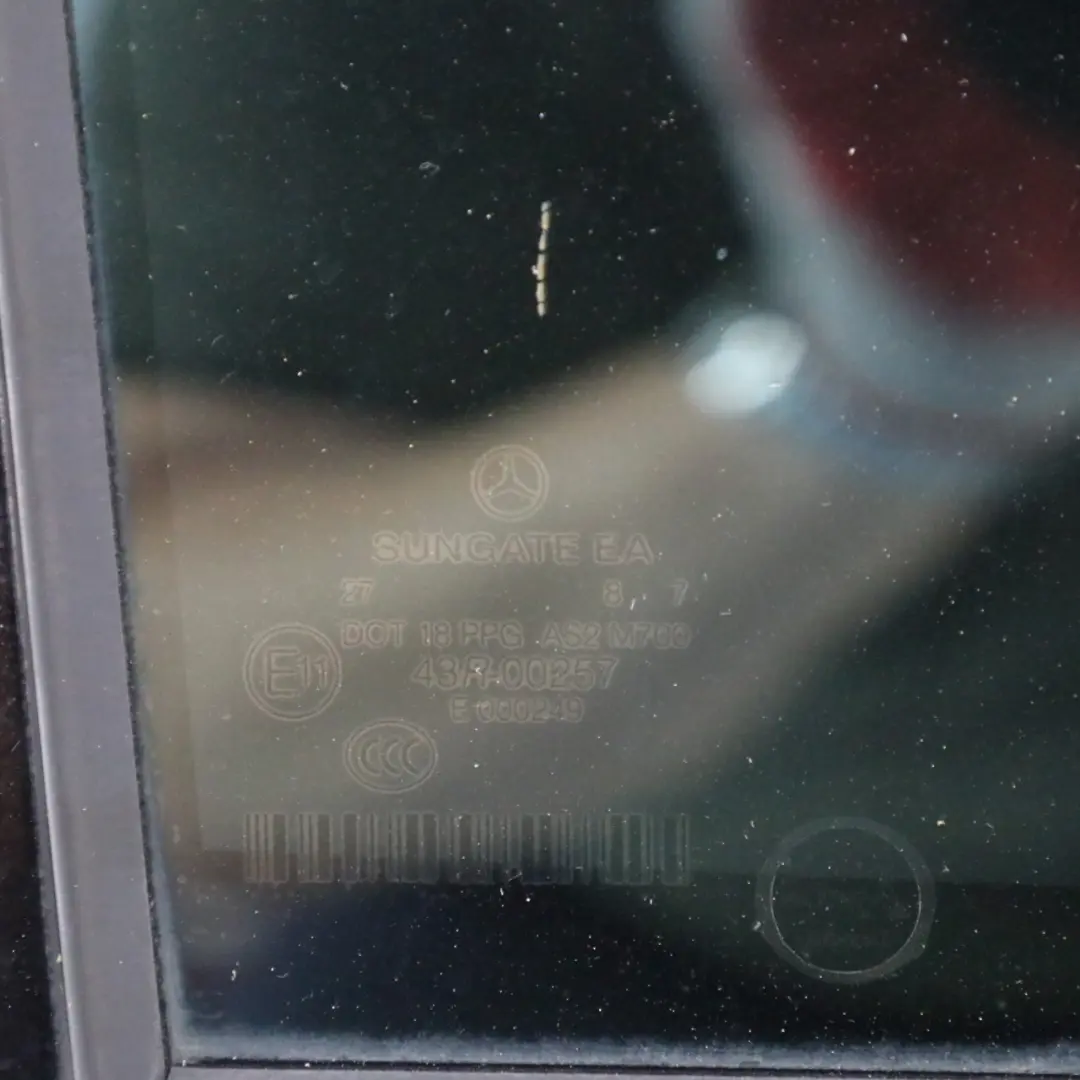Mercedes W221 Drzwi Prawe Tylne Przedłużone Czarne Lakierowane - SKU A2217300605-BLK - Numer Części A2217300605