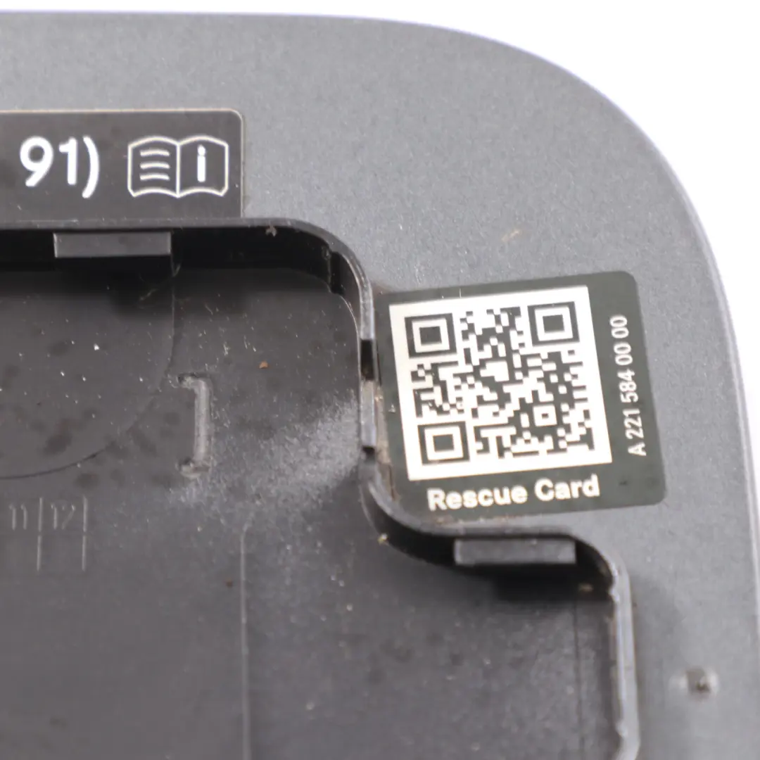Mercedes W221 Couvercle bouchon réservoir carburant gris silex métallisé - 368 - SKU A2217570006-FLG - Numéro de pièce A2217570006