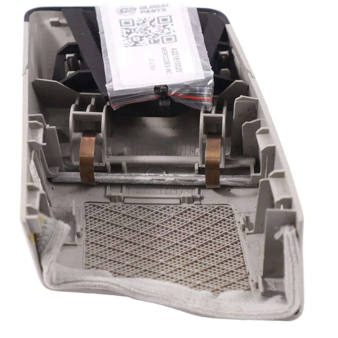 Mercedes W221 Osłona Kamery Przedniej Szyby Szara - SKU A2218100207 - Numer Części A2218100207