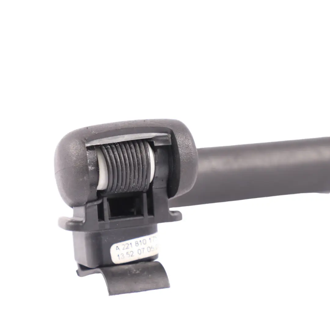 Uchwyt Podsufitki Lewy Prawy Tył do Mercedes W221 o numerze A2218101751 Mercedes W221 Uchwyt Podsufitki Lewy Prawy Tył - SKU A2218101751 - Numer Części A2218101751