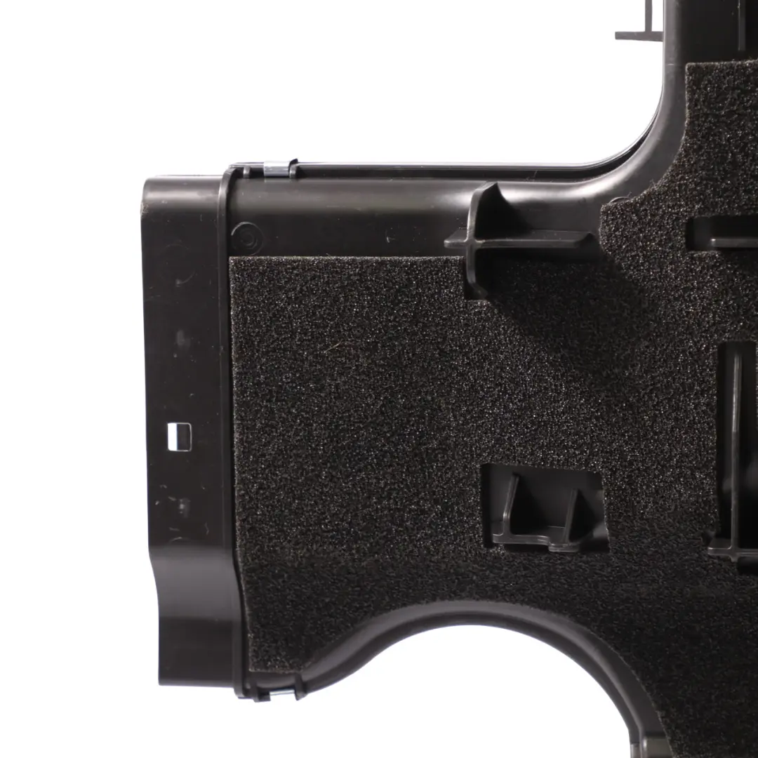 Mercedes W221 Toma de aire bajo asiento Conducto delantero izquierdo - SKU A2218300146 - Número de pieza A2218300146