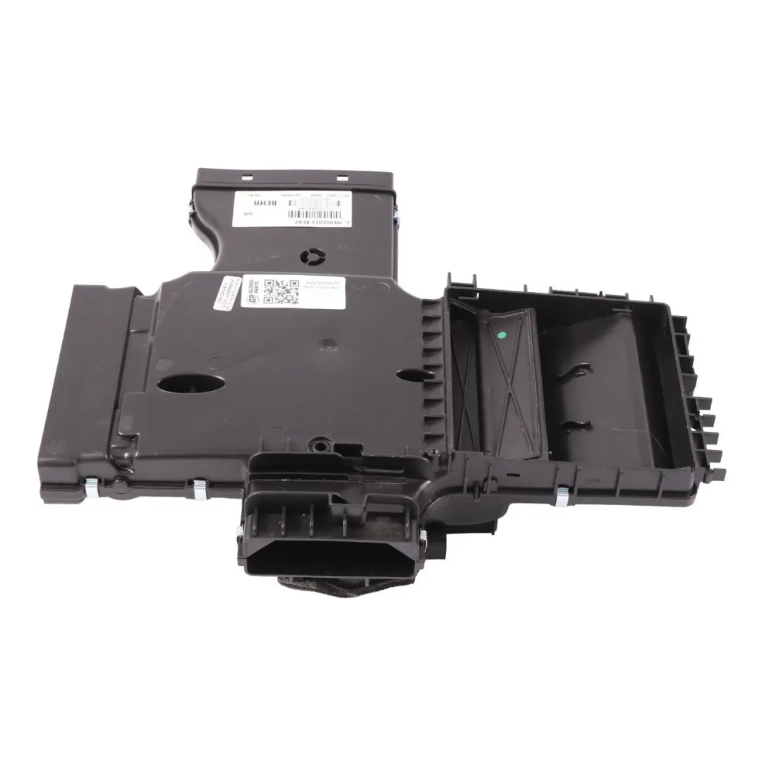 Mercedes W221 Air Vent Duct Channel Bottom Front Right O/S - SKU A2218300246 - Part number A2218300246