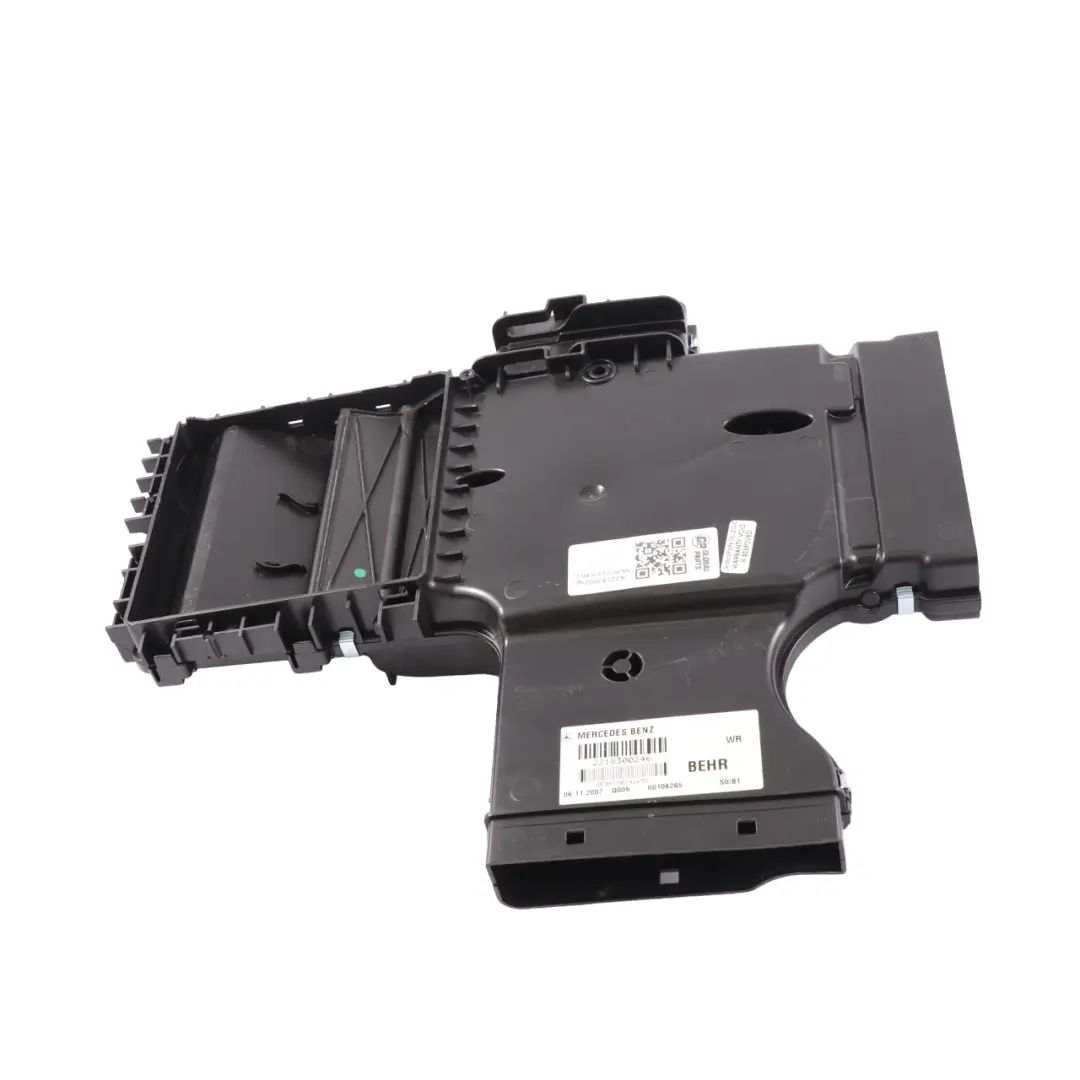 Mercedes W221 Air Vent Duct Channel Bottom Front Right O/S - SKU A2218300246 - Part number A2218300246