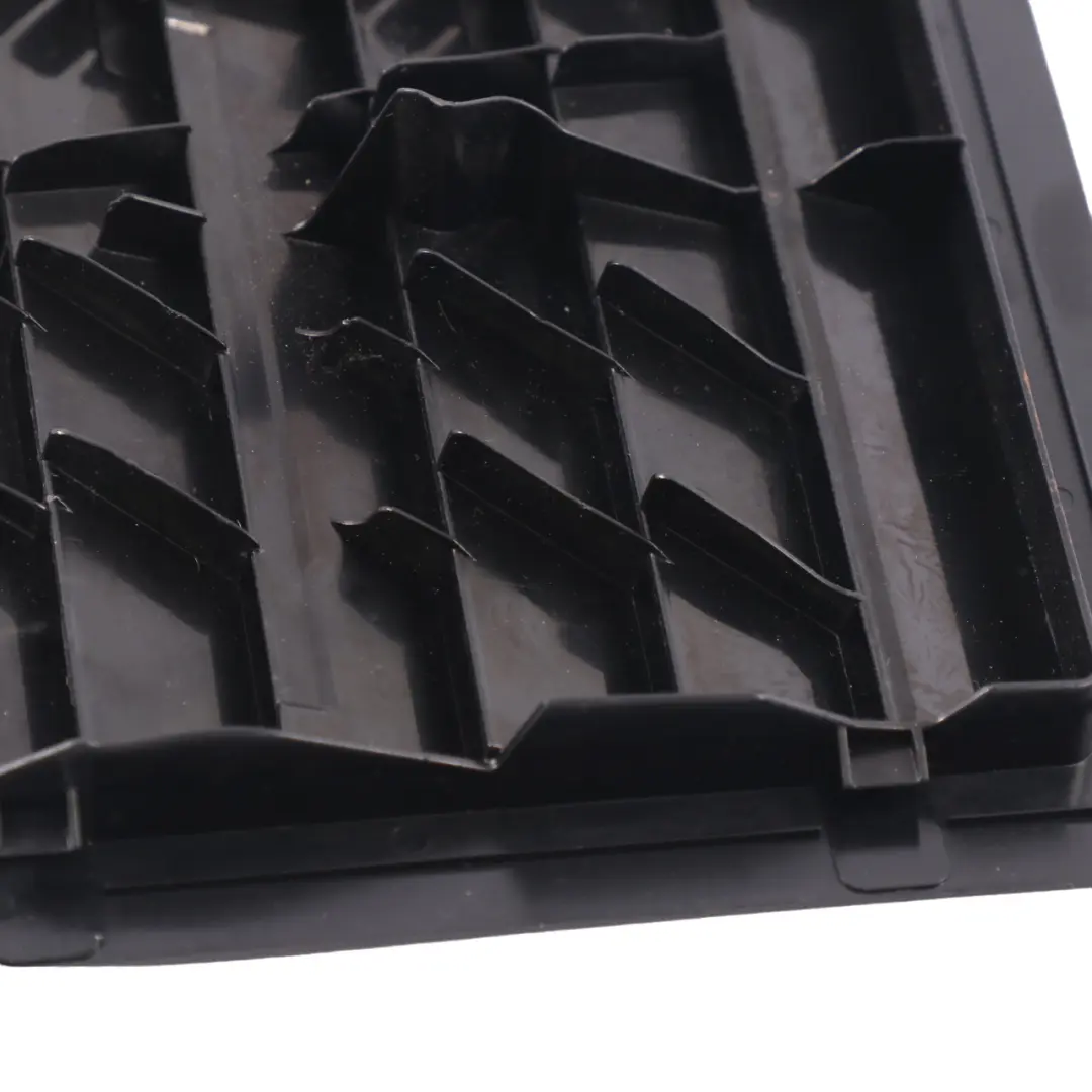 Duct Grille Rear Right O/S Nozzle Trim to Mercedes W221 Air with Part number A2218310236 Mercedes W221 Air Duct Grille Rear Right O/S Nozzle Trim - SKU A2218310236 - Part number A2218310236