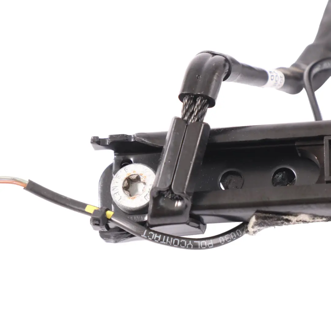 Fibbia cintura sicurezza doppia posteriore destra per Mercedes W221 con numero di parte A2218602269 Mercedes W221 Fibbia cintura sicurezza doppia posteriore destra - SKU A2218602269 - Numero di parte A2218602269