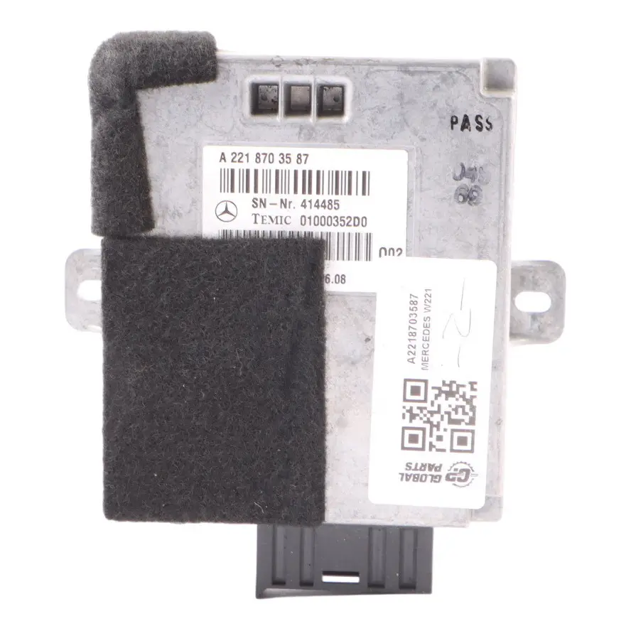 Voice Control Module Mercedes W221 Linguatronic Input System Dutch to with Part number A2218703587 Voice Control Module Mercedes W221 Linguatronic Input System Dutch - SKU A2218703587 - Part number A2218703587