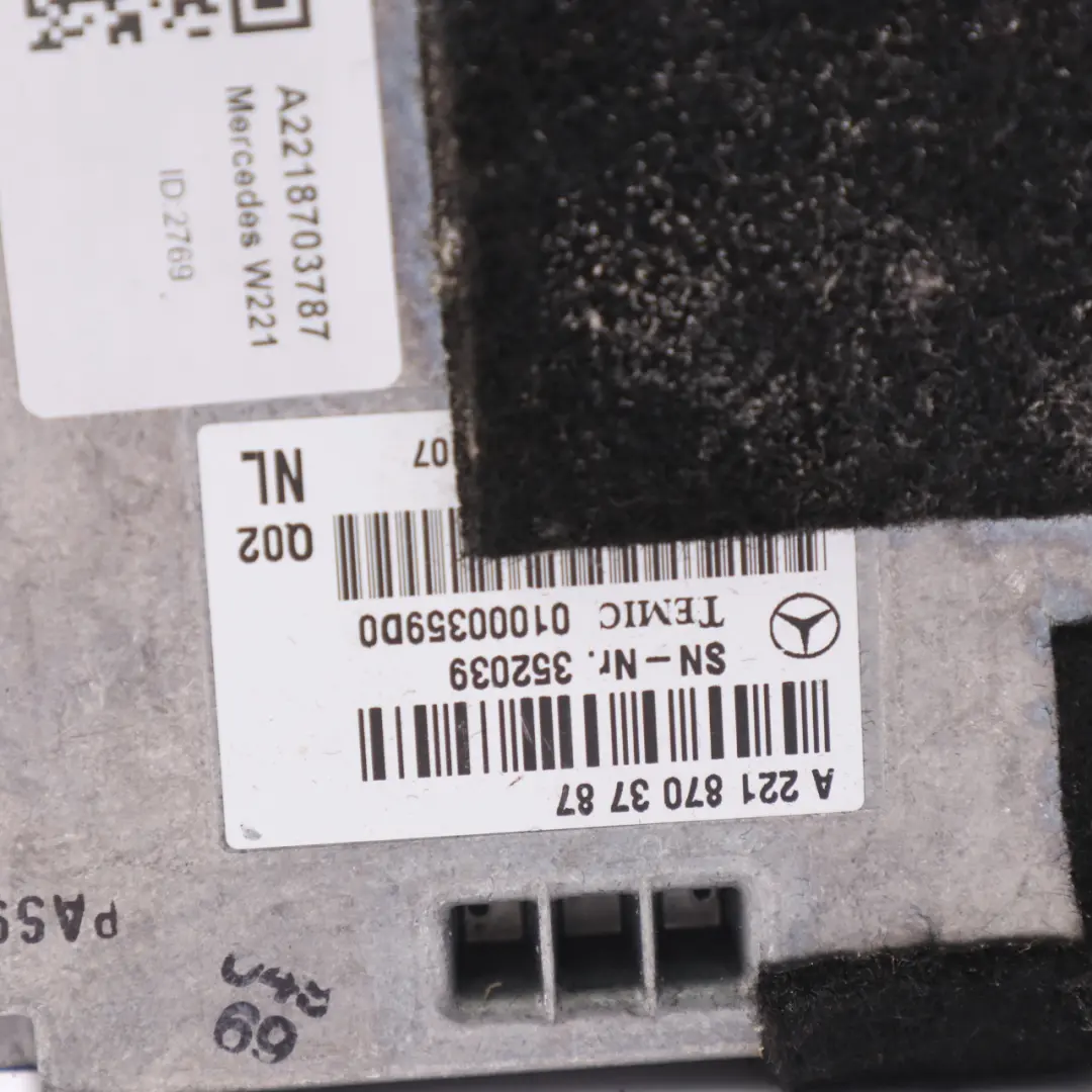  Voice Control Module Mercedes W221 Linguatronic Input System Dutch - SKU A2218703787 - Part number A2218703787