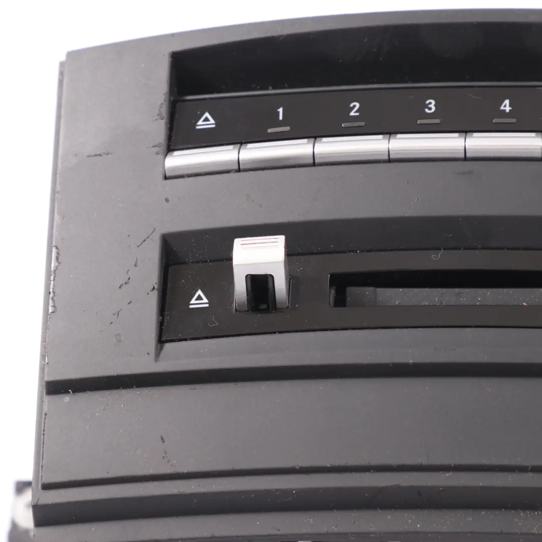 Unidad DVD High Line Radio Reproductor Navegación para Mercedes W221 con número de pieza A2218708093 Mercedes W221 Unidad DVD High Line Radio Reproductor Navegación - SKU A2218708093 - Número de pieza A2218708093