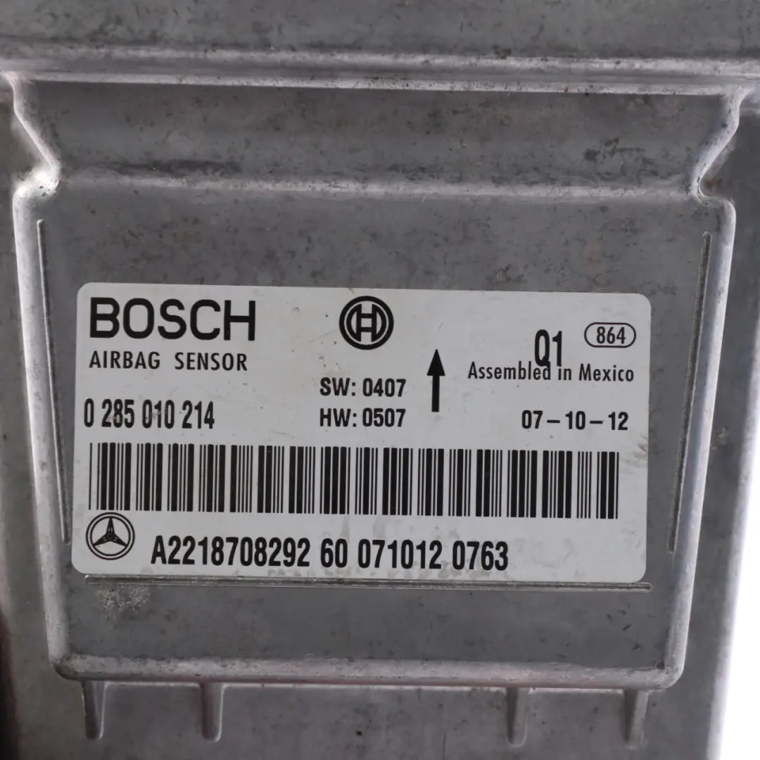 Sicherheitsmodul Airbag SRS Steuergerät ECU für Mercedes W221 mit Teilenummer A2218708292 Mercedes W221 Sicherheitsmodul Airbag SRS Steuergerät ECU - SKU A2218708292 - Teilenummer A2218708292