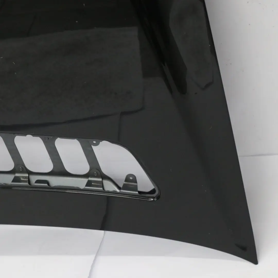 Maska Pokrywa Osłona Panel Silnika Czarna Malowana do Mercedes W221 o numerze A2218800157 Mercedes W221 Maska Pokrywa Osłona Panel Silnika Czarna Malowana - SKU A2218800157-BLK - Numer Części A2218800157