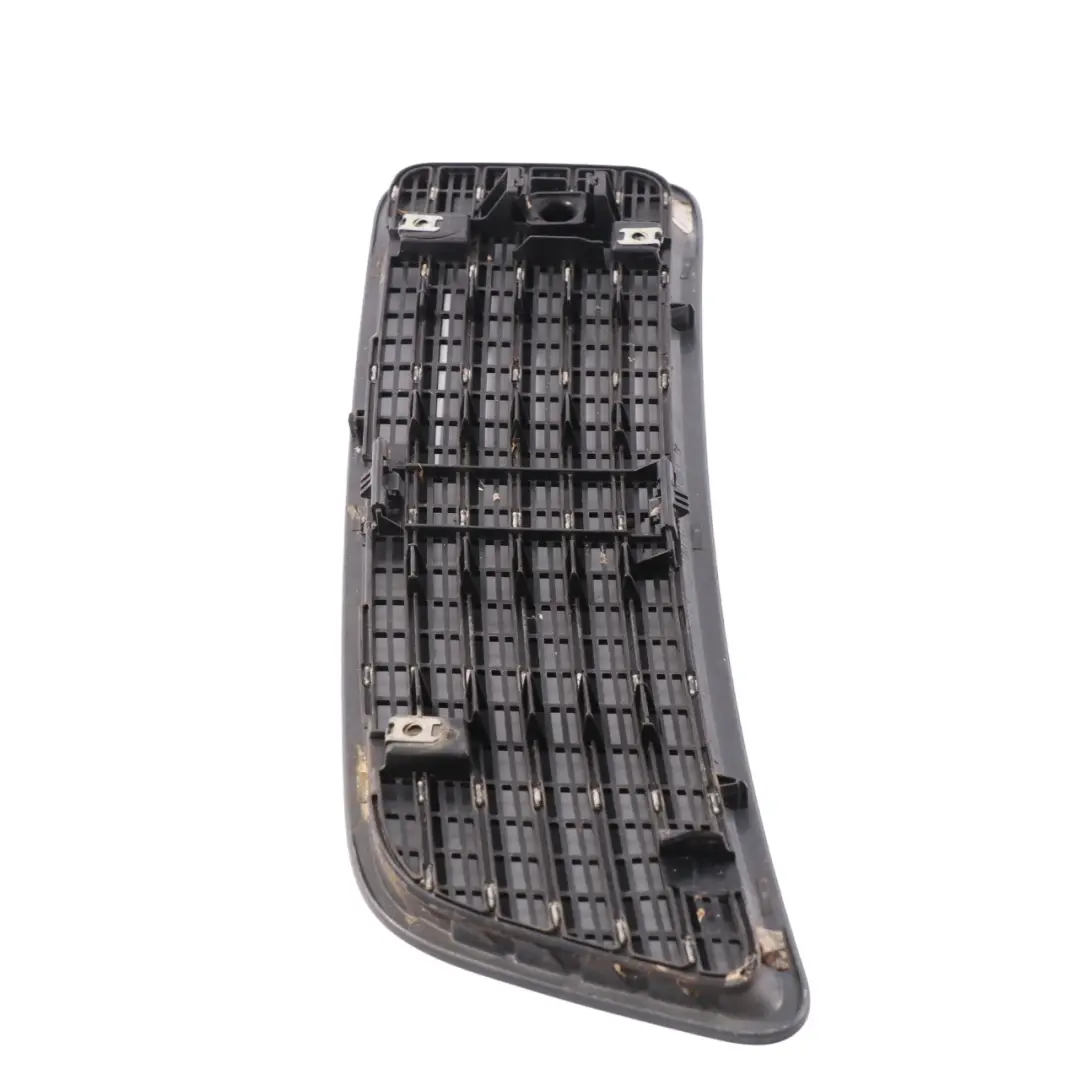 Griglia del cofano destro condotto ventilazione Grigio Flint - 368 per Mercedes W221 con numero di parte A2218800205 Mercedes W221 Griglia del cofano destro condotto ventilazione Grigio Flint - 368 - SKU A2218800205-FLG - Numero di parte A2218800205