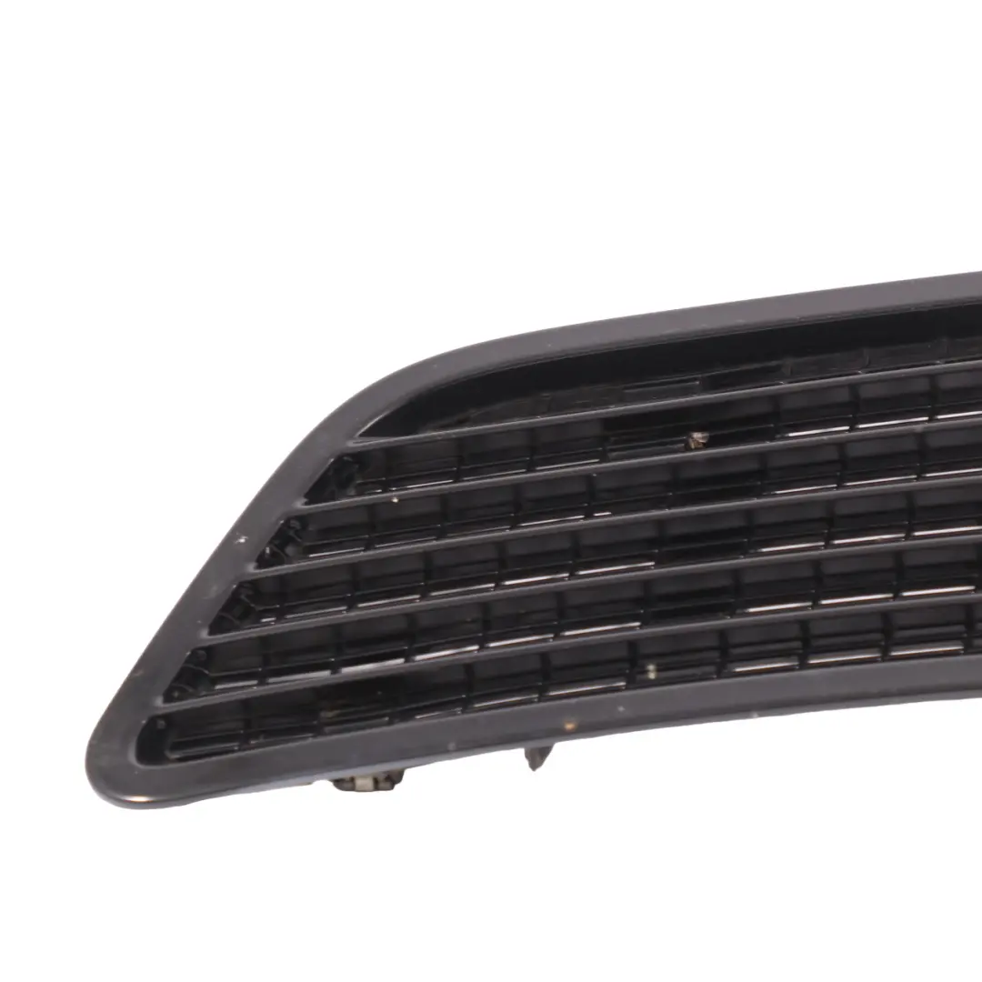 Mercedes W221 Rejilla del capó Izquierda Conducto ventilación Flint Grey - 368 - SKU A2218800305-FLG - Número de pieza A2218800305