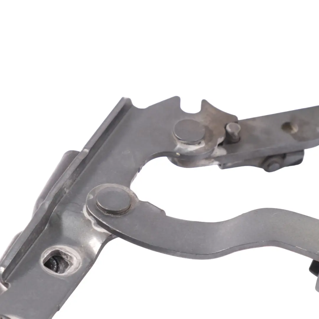 Cerniera cofano sinistro Grigio Flint metallizzato - 368 per Mercedes W221 con numero di parte A2218800328 Mercedes W221 Cerniera cofano sinistro Grigio Flint metallizzato - 368 - SKU A2218800328-FLG - Numero di parte A2218800328