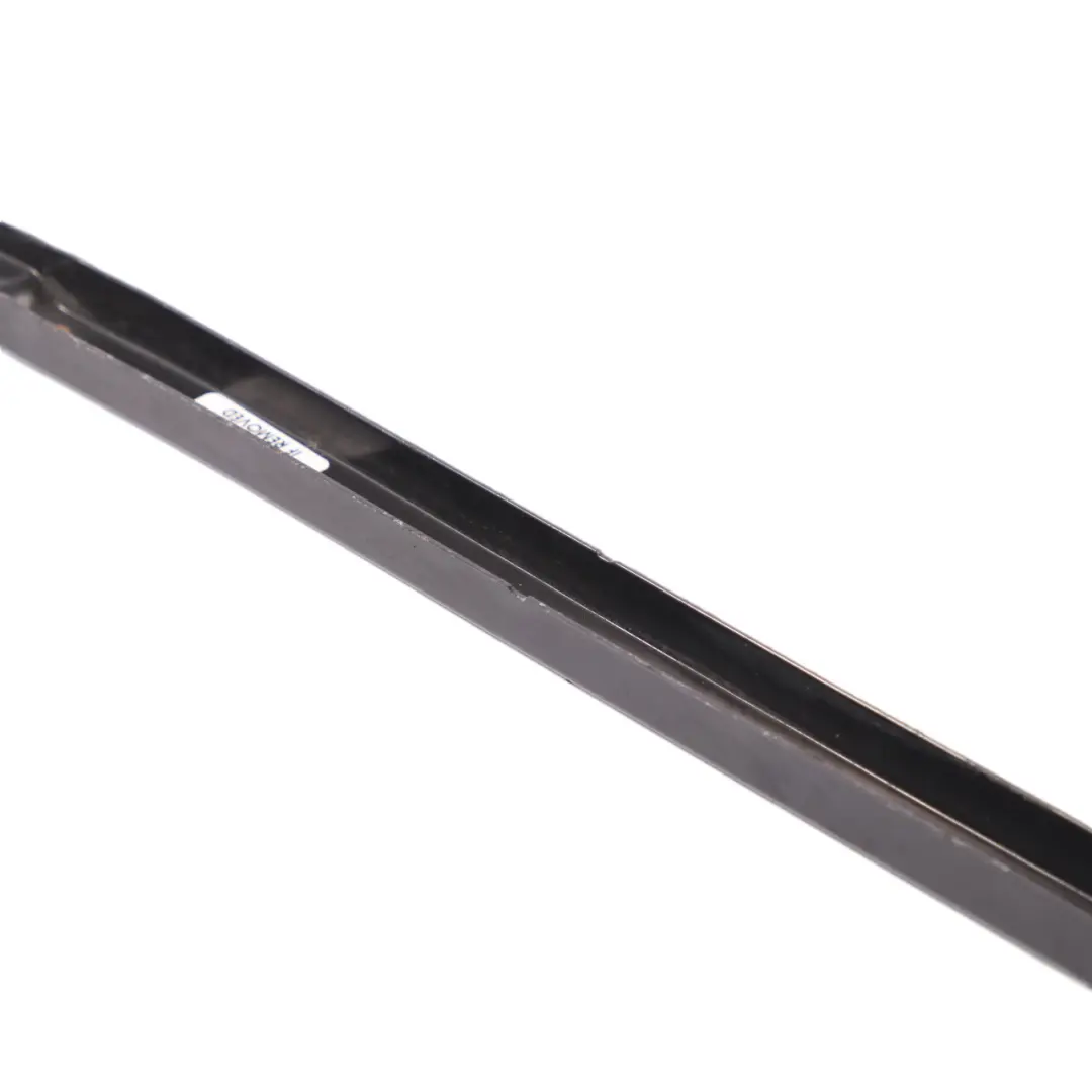 Mercedes W221 parachoques trasero derecho soporte de montaje - SKU A2218850216 - Número de pieza A2218850216