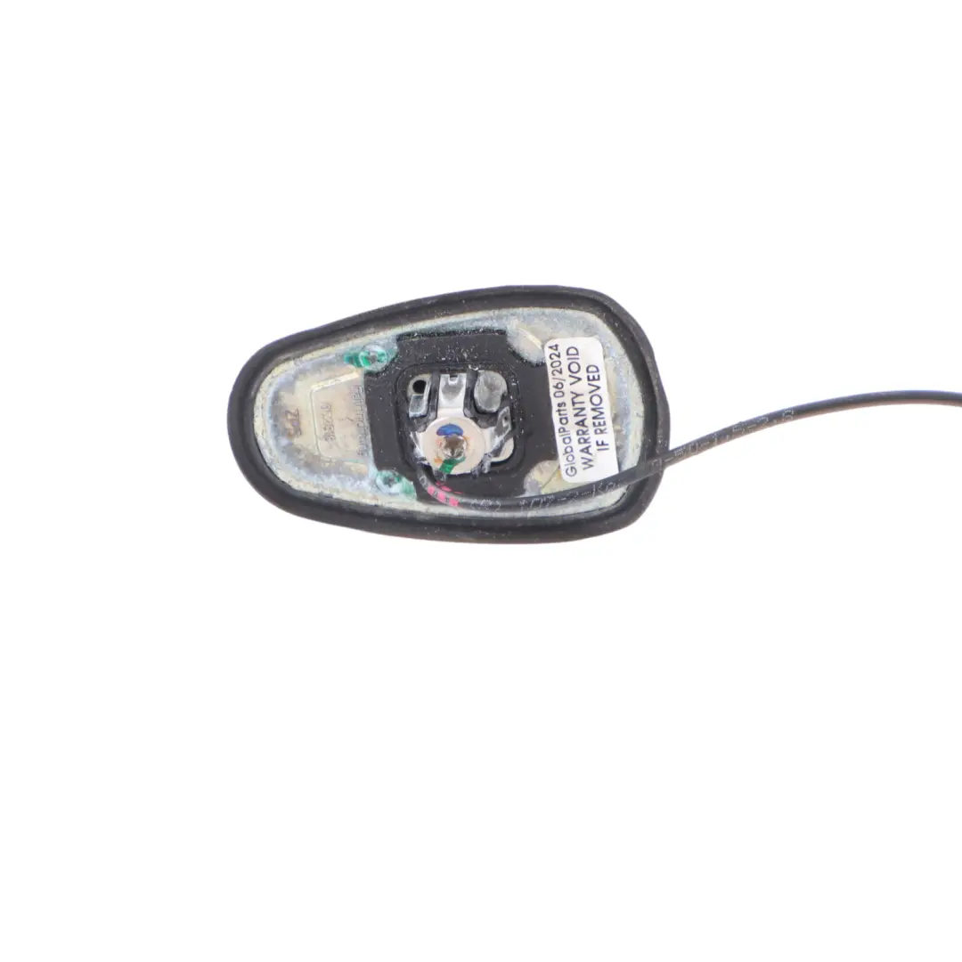 Antena Mercedes A207 Tapa maletero descapotable trasero Cavansite Azul - 890 para con número de pieza A2219056600 Antena Mercedes A207 Tapa maletero descapotable trasero Cavansite Azul - 890 - SKU A2219056600-CVB - Número de pieza A2219056600