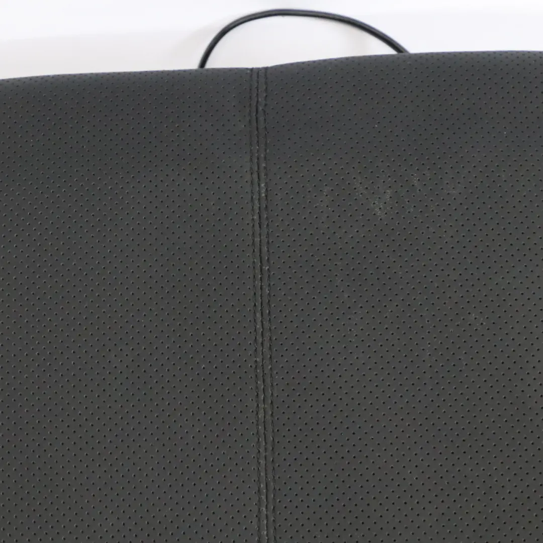 Rivestimento cuscino sedile posteriore sinistro pelle Nappa Nero per Mercedes W221 con numero di parte A2219202546 Mercedes W221 Rivestimento cuscino sedile posteriore sinistro pelle Nappa Nero - SKU A2219202546 - Numero di parte A2219202546