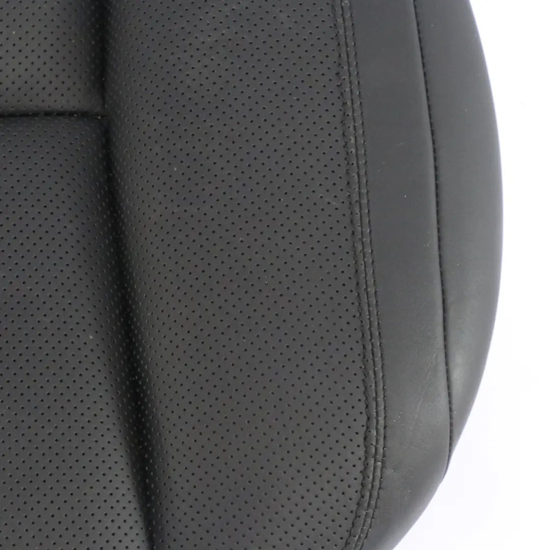 Rück Sitz Kissen Bezug Links Leder Nappa Schwarz für Mercedes W221 mit Teilenummer A2219202546 Mercedes W221 Rück Sitz Kissen Bezug Links Leder Nappa Schwarz - SKU A2219202546 - Teilenummer A2219202546