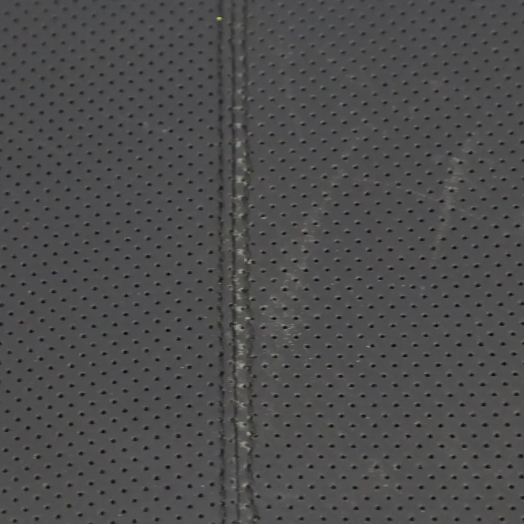 Rivestimento cuscino sedile posteriore sinistro pelle Nappa Nero per Mercedes W221 con numero di parte A2219202546 Mercedes W221 Rivestimento cuscino sedile posteriore sinistro pelle Nappa Nero - SKU A2219202546 - Numero di parte A2219202546