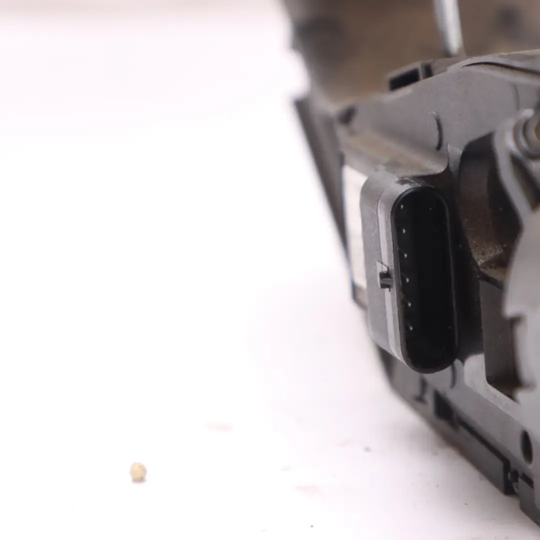 Brake Throttle Accelerator Gas Pedal Pad to Mercedes W205 with Part number A2223003400 Mercedes W205 Brake Throttle Accelerator Gas Pedal Pad - SKU A2223003400 - Part number A2223003400