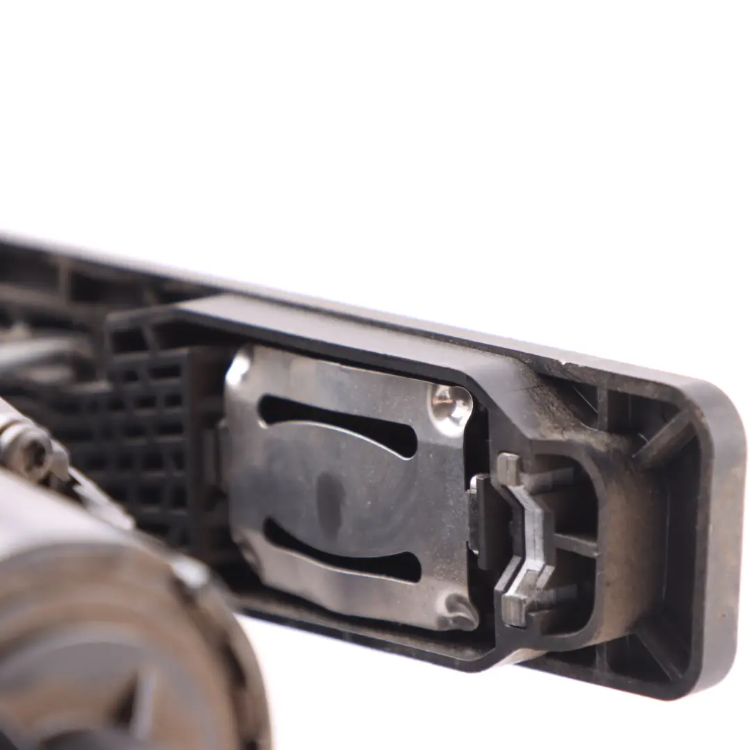 Brake Throttle Accelerator Gas Pedal Pad to Mercedes W205 with Part number A2223003400 Mercedes W205 Brake Throttle Accelerator Gas Pedal Pad - SKU A2223003400 - Part number A2223003400