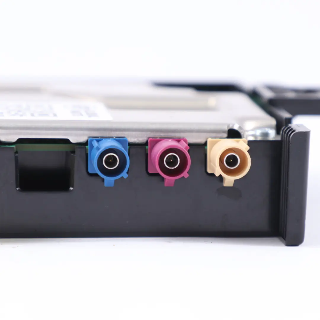 Module d'unité contrôle Bluetooth Hermes LTE A2139002210 pour Mercedes W205 W213 C238 à propos du numéro de pièce A2229004619 Mercedes W205 W213 C238 Module d'unité contrôle Bluetooth Hermes LTE A2139002210 - SKU A2229004619 - Numéro de pièce A2229004619