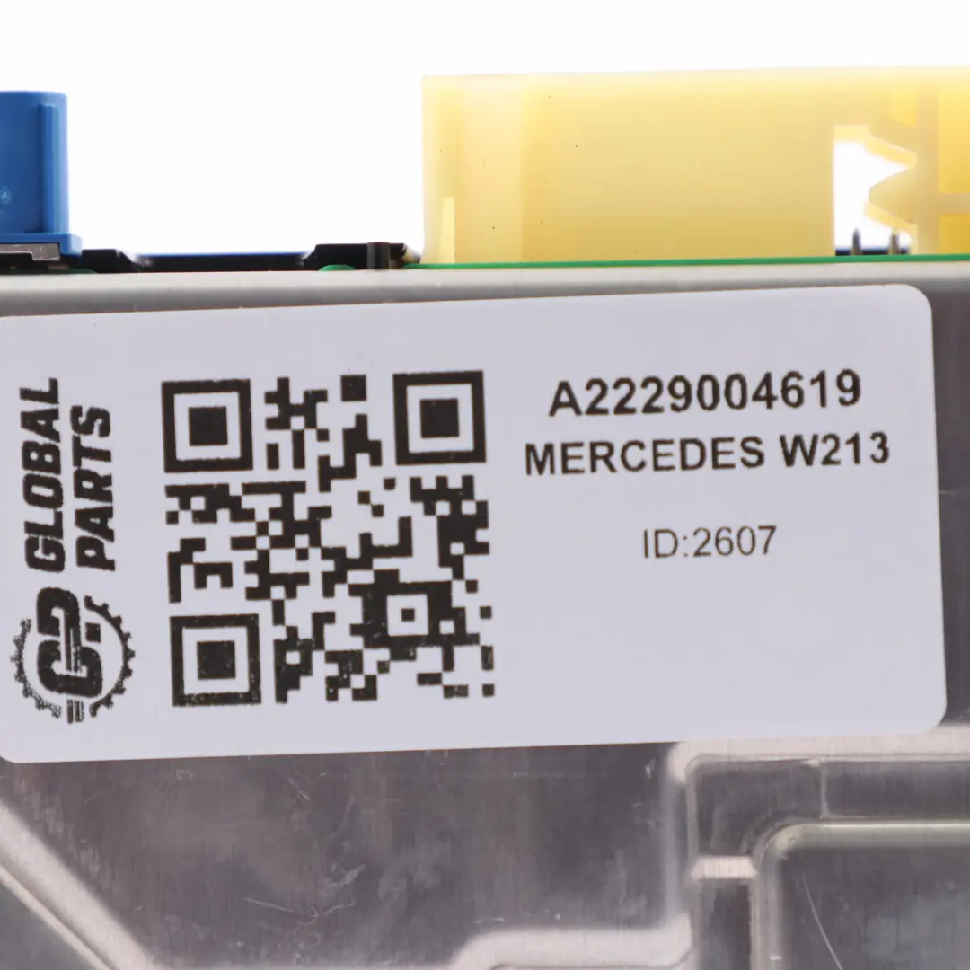 Mercedes W205 W213 C238 Module d'unité contrôle Bluetooth Hermes LTE A2139002210 - SKU A2229004619 - Numéro de pièce A2229004619