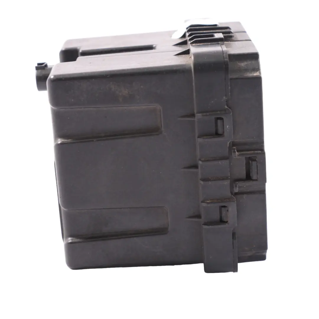 Sound Generator Mercedes W177 W213 GLC C253 Front Rear Unit to Engine with Part number A2239016902 Engine Sound Generator Mercedes W177 W213 GLC C253 Front Rear Unit - SKU A2239016902 - Part number A2239016902